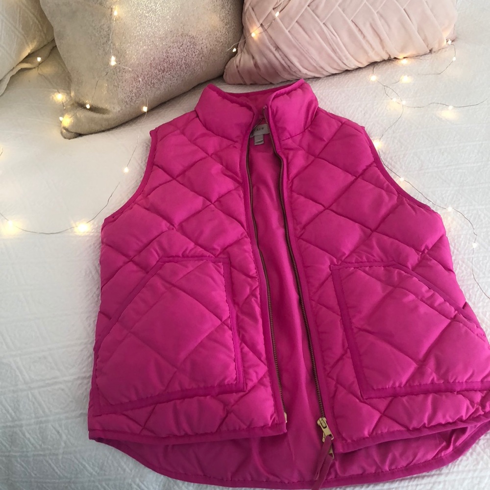 💕PINK J.CREW PUFFER VEST 💕